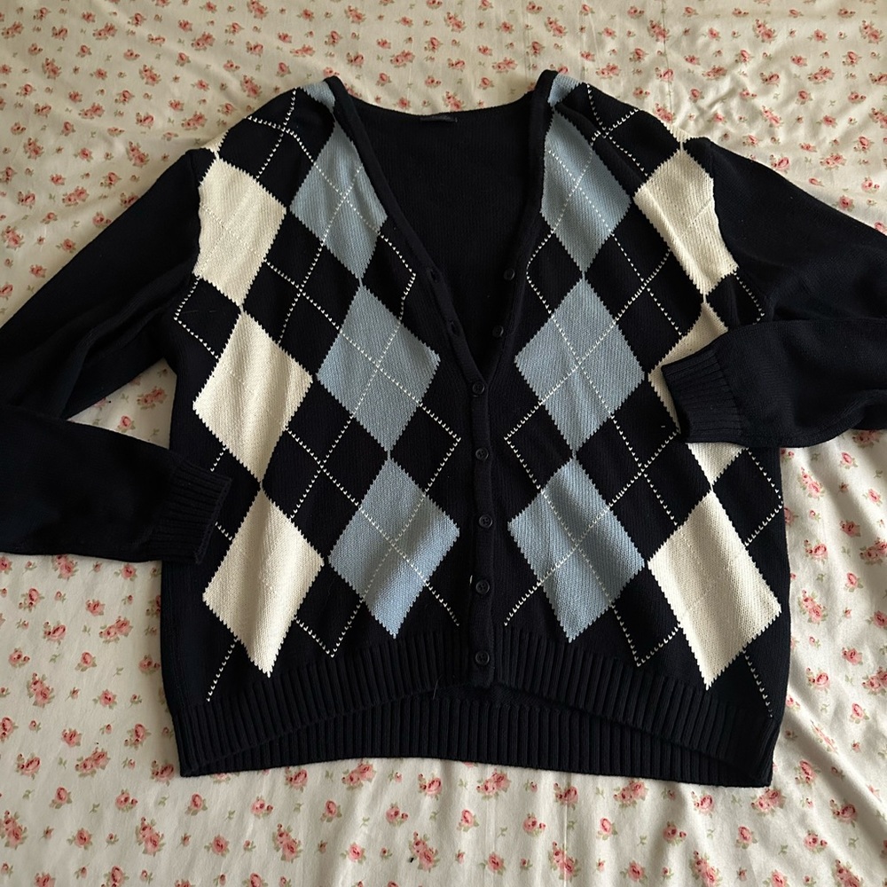 Brandy Melville Elizabeth Cardigan